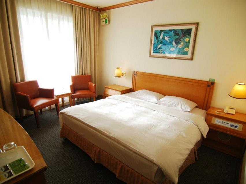 River Inn Kenting Hengchun Old Town Exterior foto
